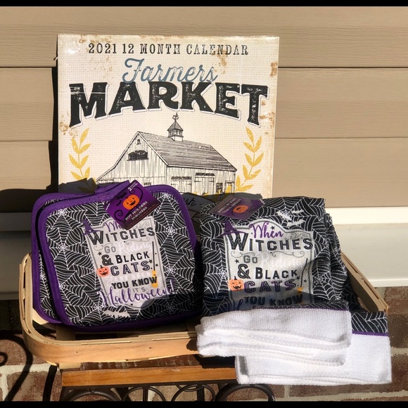 Fall / Halloween Decor - Picture 3 of 5